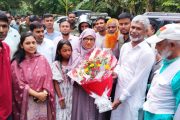 বগুড়ায় যোগদান করেই জিয়াউর রহমানের বাড়ি পরিদর্শন করলেন ডিসি হোসনা আফরোজা