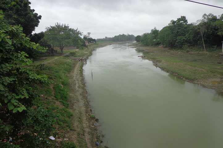 ফুলবাড়ী উপজেলার যমুনা নদীতে রাবার ডেম নির্মাণ হলে সেচ সুবিধায় আসবে কয়েক হাজার বিঘা জমি