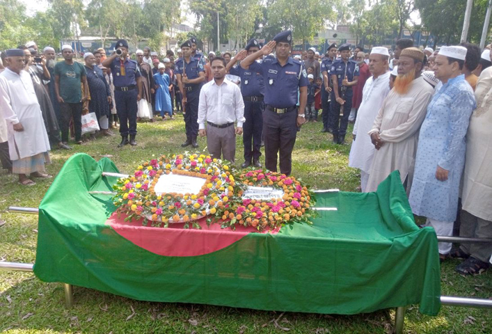 রাষ্ট্রীয় মর্যাদায় দাফন কার্য সম্পন্ন হলো বীর মুক্তিযোদ্ধা আলহাজ্ব লতিফুর রহমান সরকারের