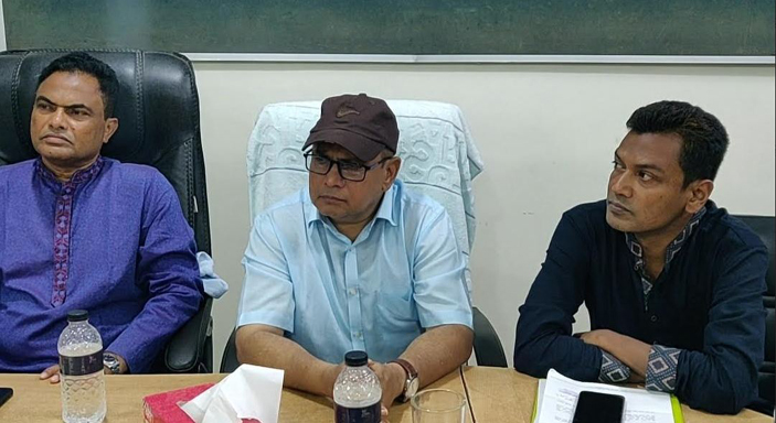 হিলি বন্দরে ব্যবসা-বানিজ্য বাড়াতে ব্যবসায়ীদের সঙ্গে আর কোন বৈষম্য সহ্য করা হবে না