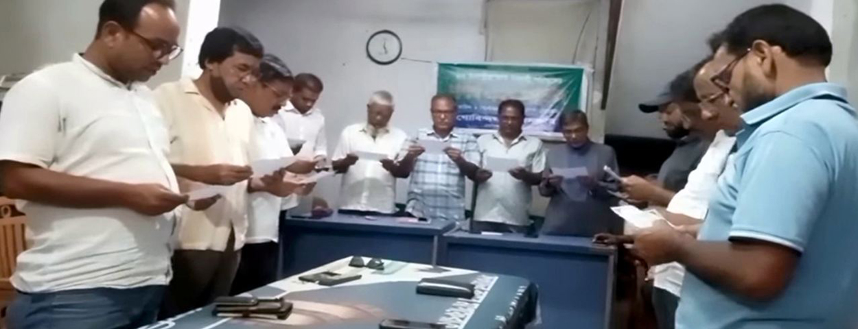 গোবিন্দগঞ্জ প্রেসক্লাবের কার্যনির্বাহী পরিষদের সদস্যদের শপথ গ্রহণ