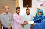 বগুড়ায় শহীদ রাতুলের খুনিদের বিচারের আওতায় আনার প্রতিশ্রæতি ডিসির  ছেলের প্রিয় জিনিসগুলো নিয়ে কাঁদছেন রাতুলের মা