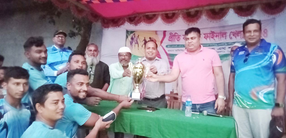 চিরিরবন্দরে কাবাডি ফাইনাল খেলা অনুষ্ঠিত হয়েছে