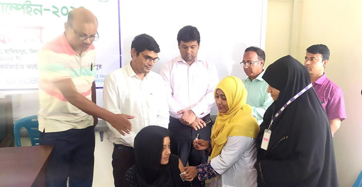হিলিতে এইচপিভি টিকাদান ক্যাম্পেইনের উদ্বোধন