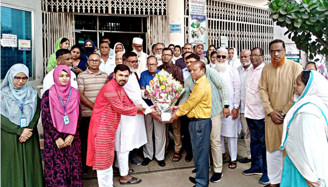 দিনাজপুর অরবিন্দ শিশু হাসপাতালের নির্বাহী কমিটির সভায় কমিটির সদস্যদের সংবর্ধনা