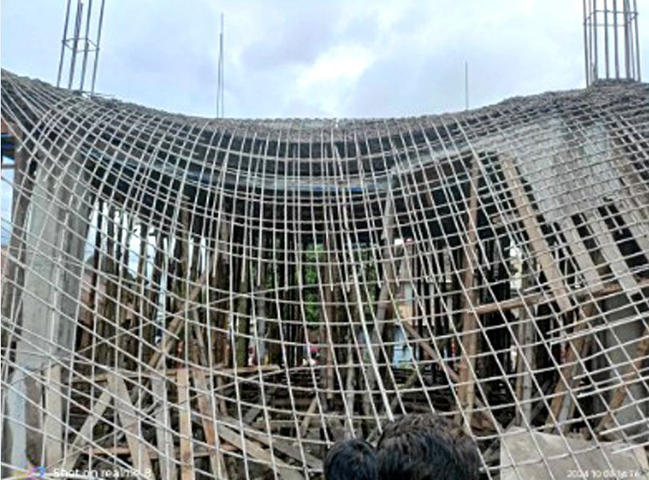 বগুড়ায় নির্মাণাধীন ভবনের সাটার ভেঙে শ্রমিক নিহত