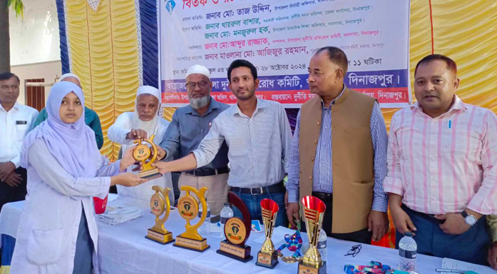 খানসামায় 