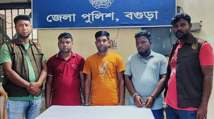 সারিয়াকান্দিতে ছাত্রলীগের সভাপতি সম্পাদকসহ তিনজন গ্রেপ্তার