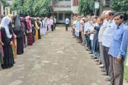 গোবিন্দগঞ্জ মহিলা কলেজ অধ্যক্ষ তার লিখিত অঙ্গীকার পূরণ না করায় শিক্ষক-কর্মচারীদের কর্মবিরতি পালন