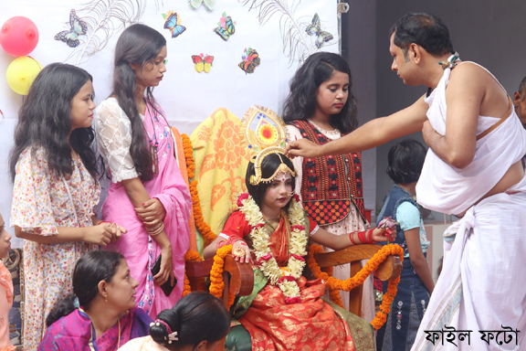 মহাষ্টমীতে ফুলবাড়ী রামকৃষ্ণ সেবাশ্রমে অনুষ্ঠিত হবে কুমারী পূজো