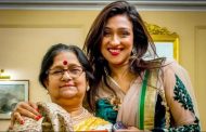 মা হারা হলেন ঋতুপর্ণা সেনগুপ্ত