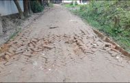 গফরগাঁওয়ে কাজ শেষ না হতেই দেবে যাচ্ছে রাস্তা