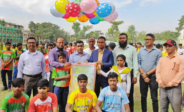 দিনাজপুরে অনুর্ধ্ব-১৫ বালকদের দিনব্যাপী ক্রিকেট প্রতিযোগিতা অনুষ্ঠিত