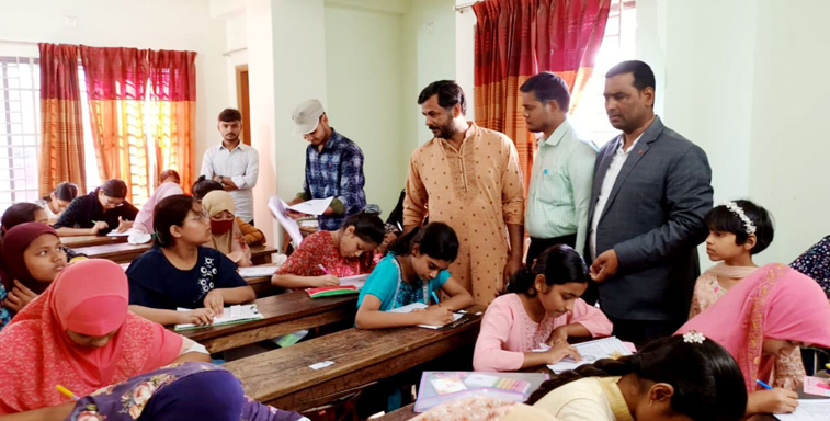 সাদাত ক্যাডেট ও কমেন্ট একাডেমিক কোচিং সেন্টারের মেধাবৃত্তি পরীক্ষা অনুষ্ঠিত