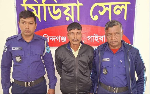 গোবিন্দগঞ্জে পুলিশের দেশী অস্ত্রসহ ডাকাতি মামলার আসামী গ্রেপ্তার