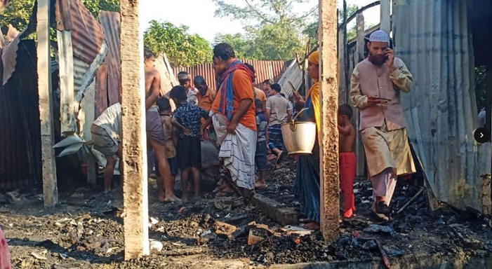 ধুনটে অগ্নিকান্ডে কৃষকের ৩০ লাখ টাকার ক্ষতি