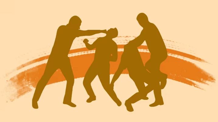 ফুলবাড়ী-মধ্যপাড়া মহাসড়ক এখন ছিনতাইকারীদের অভয়ারন্ন :   ছিনতাইকারীদের কবলে পড়ে সর্বস্ব খুইয়েছেন শিক্ষক