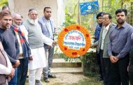 শহীদ বুদ্ধিজীবীর কবর জিয়ারত করেন ইউএনও মাহমুদুল হাসান