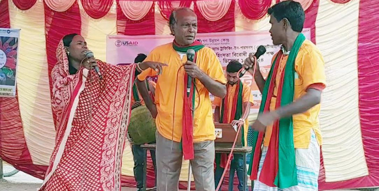 গোবিন্দগঞ্জে বাল্যবিবাহ বিরোধী ও জনসচেতনামূলক সাংস্কৃতিক অনুষ্ঠান ও নাটক মঞ্চস্থ