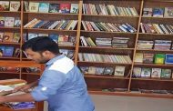 দৌলতপুরের নিভৃত পল্লীতে জ্ঞানের আলো ছড়তে ডা. এসএম মুসা কবির গড়ে তুলেছেন লাইব্রেরি