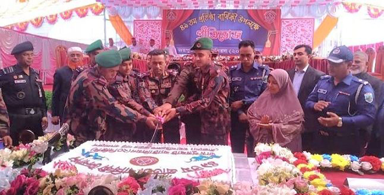 জয়পুরহাটে ২০ বিজিবি'র ৪৯তম প্রতিষ্ঠাবার্ষিকী উদযাপন