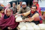 দিনাজপুর জেলা ও সদর উপজেলা মৎস্যজীবী দলের উদ্যোগে দুস্থদের মাঝে খাদ্য ও কম্বল সামগ্রী বিতরণ