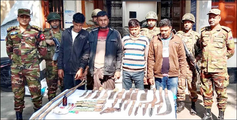 দুপচাঁচিয়ায় শ্রমিকদলের সাবেক নেতা কালাম ও তার বাহিনীর ৩ সদস্য গ্রেপ্তার, অস্ত্র উদ্ধার