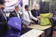 চিরিরবন্দরে সোনালী ব্যাংক এর উদ্যোগে শীতবস্ত্র কম্বল বিতরণ
