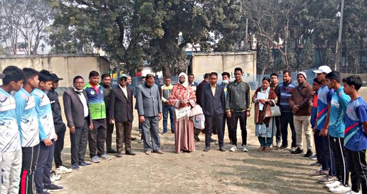 ৫৩তম বাংলাদেশ জাতীয় স্কুল মাদ্রাসা কারিগরি শিক্ষা শীতকালীন ক্রীড়া প্রতিযোগিতার জেলা পর্যায়ে ক্রিকেট টুর্নামেন্টের উদ্বোধন