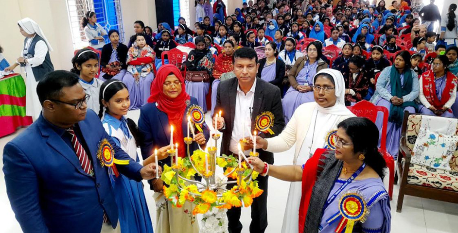 সেন্ট যোসেফস্ স্কুলে বার্ষিক সাংস্কৃতিক প্রতিযোগিতার উদ্বোধন