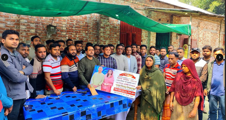 শিবগঞ্জে তারেক দম্পতির বিবাহ বার্ষিকীতে কন্যাদায়গ্রস্ত পিতা আর্থিক সহায়তা পেলেন