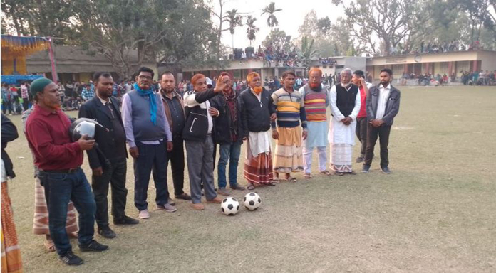 বদরগঞ্জে কালুপাড়া মহদিপুর প্রিমিয়ার লিগ ২০২৫ ফুটবল টুর্নামেন্টের ফাইনাল খেলা অনুষ্ঠিত:হামিম ইলেকট্রনিক্স মহদীপুর একাডেমী বিজয়ী