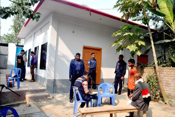 শিবগঞ্জের শিয়া মসজিদে গুলি করে হত্যা মামলার ৯ আসামি খালাস