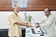 দিনাজপুরের অরবিন্দ শিশু হাসপাতালের দুস্থ গরিব রোগীদের সহযোগিতার আহবান আব্দুস সামাদের