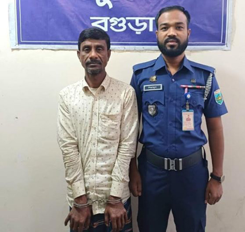 বগুড়ায় জুয়ার আসর থেকে কৃষক লীগের নেতা গ্রেপ্তার