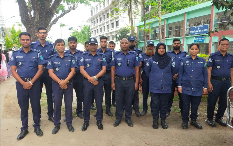 ফুরবাড়ী থানা পুলিশের বিশেষ অভিযানে ১০৩ জন গ্রেফতার।