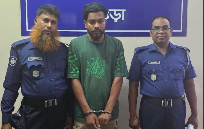 বগুড়ায় জামায়াত কর্মী খুনের ঘটনায় স্বেচ্ছাসেবক দল নেতা গ্রেপ্তার