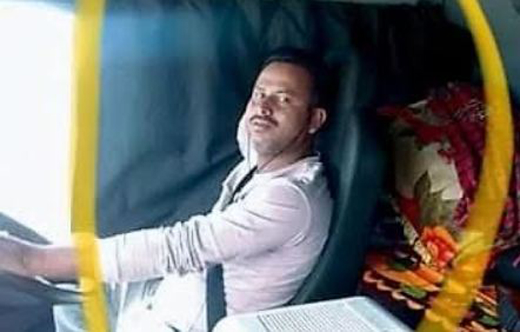 সৌদি আরবে সড়ক দুর্ঘটনায় প্রাণ গেলো বগুড়ার শফি উদ্দিনের, বাড়ীতে শোকের মাতম