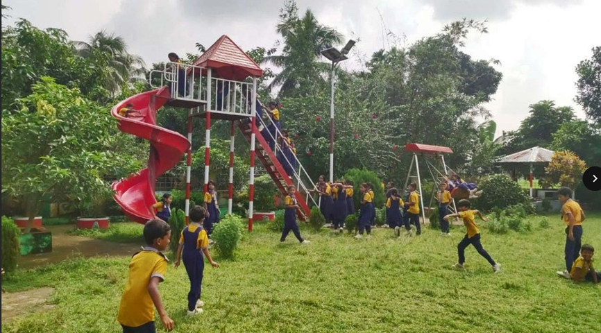 জাতীয় পর্যায়ে শ্রেষ্ঠ সুব্রত খাজাঞ্চী সরকারি প্রাথমিক বিদ্যালয়