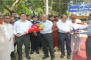 নবাবগঞ্জে পরিদর্শনে আসেন রংপুর বিভাগীয় কমিশনার
