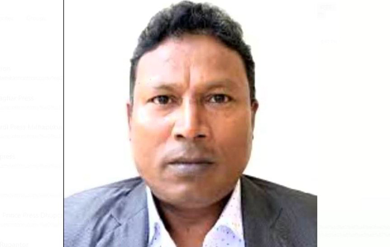 পলাশবাড়ী উপজেলা সমবায় অফিসার খান মোস্তাক নাসিরের হৃদযন্ত্রের ক্রিয়া বন্ধ হয়ে আকস্মিক মৃত্যু