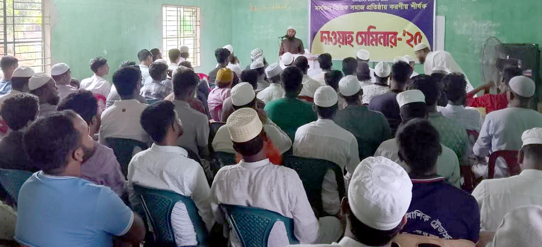 গোবিন্দগঞ্জের কামদিয়ায় 