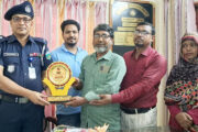 আদমদীঘিতে ওসি’র সাথে এনজিও সমন্বয় ফোরামের নেতৃবৃন্দের মত বিনিময় সভা ও সম্মাননা প্রদান