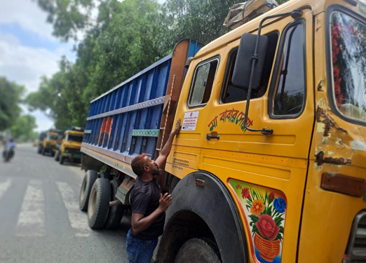 পঞ্চগড়ে শব্দ দূষণ নিয়ন্ত্রণে অভিযানে অর্থদন্ডসহ ১৪ হাইড্রোলিক হর্ণ জব্দ