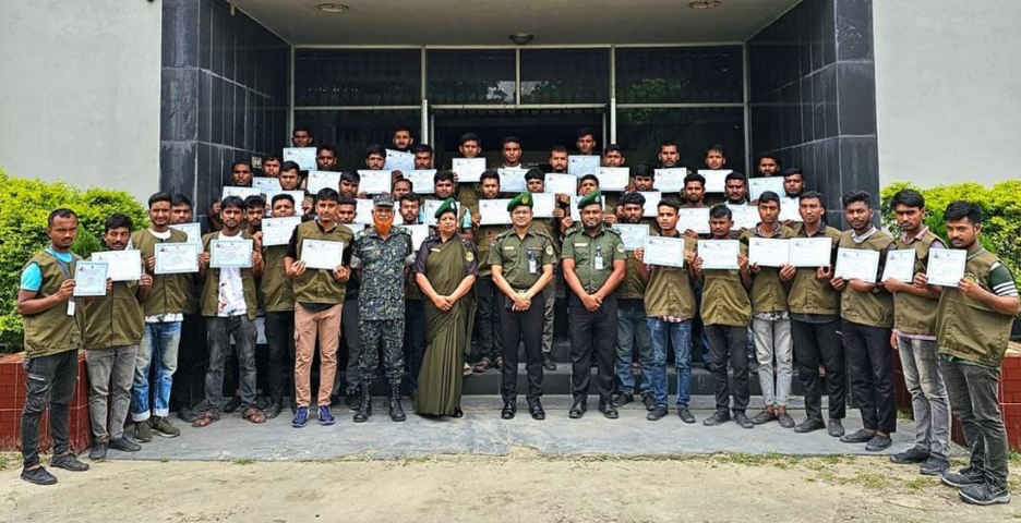 দিনাজপুরে ওয়েল্ডিং ৬জি প্রশিক্ষণের সমাপনী আলোচনা সভা অনুষ্ঠিত