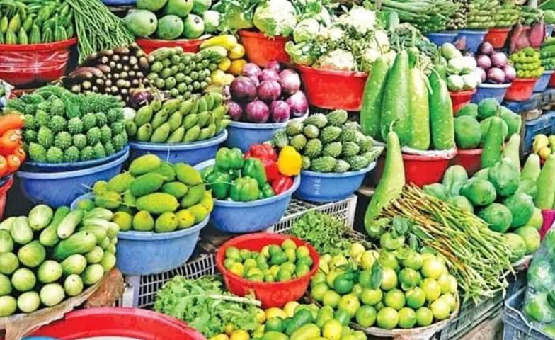 সবজিতে বিষ, স্বাস্থ্য ঝুঁকিতে মানুষ