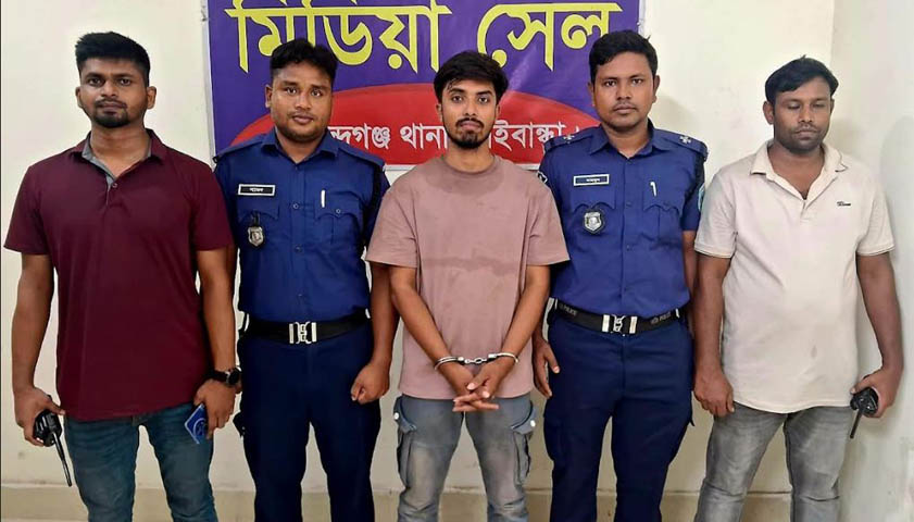 গোবিন্দগঞ্জে একাধিক মামলার আসামী হৃদয় গ্রেফতার