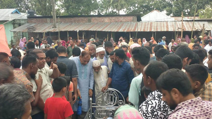 নন্দীগ্রামে দ্রুতগতির বাসের ধাক্কায় প্রাণ গেল দুই ভাইয়ের