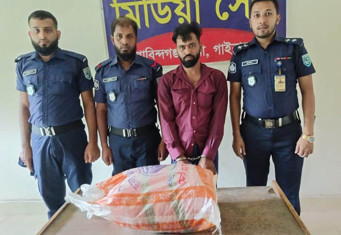গোবিন্দগঞ্জে ৬ কেজি গাঁজাসহ আটক ১
