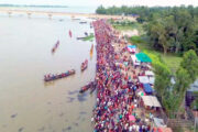 গাইবান্ধায় উৎসবমুখর নৌকা বাইচ ফাইনাল, চ্যাম্পিয়ন গণতরী দল